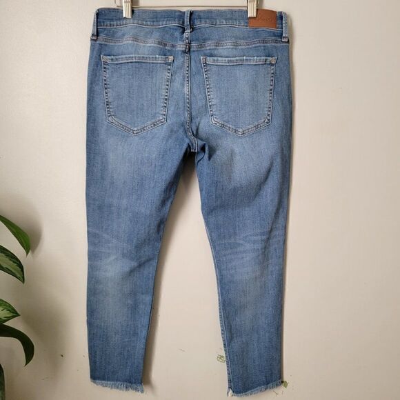 EUC EL VALOR EXPLORE HIGH RISE RAW HEM JEANS SIZE 29 - Picture 8 of 13